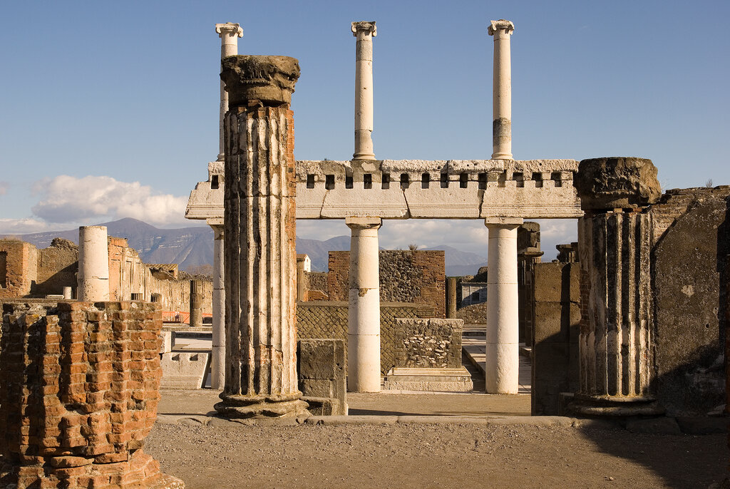 Pompeii ruins