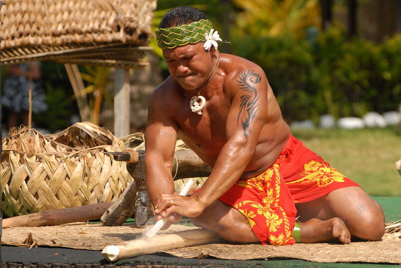 polynesian cultural center native