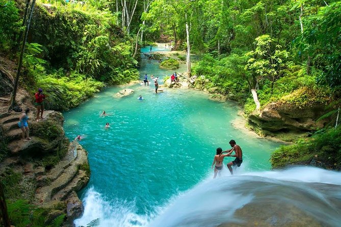 Ocho Rios Blue hole