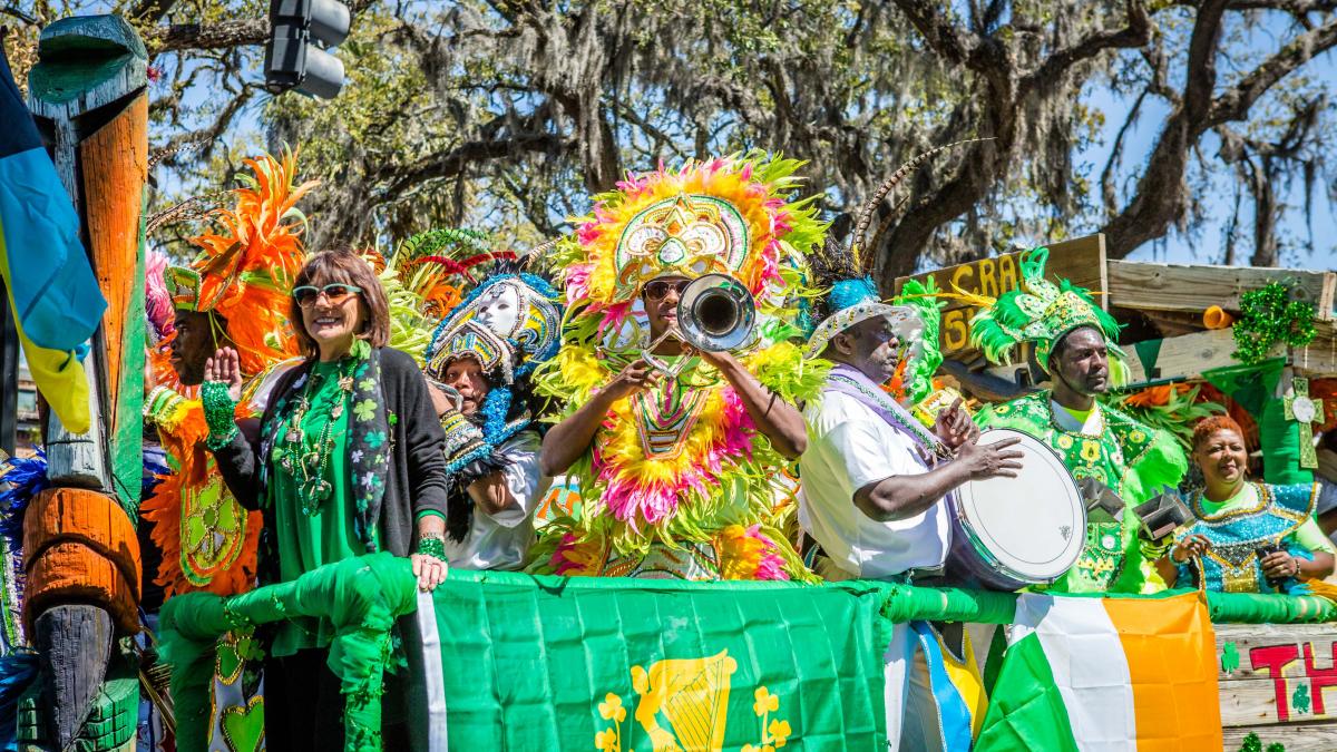 st patricks day savannah float